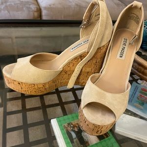 Steve Madden 6.5M wedges worn once!!!